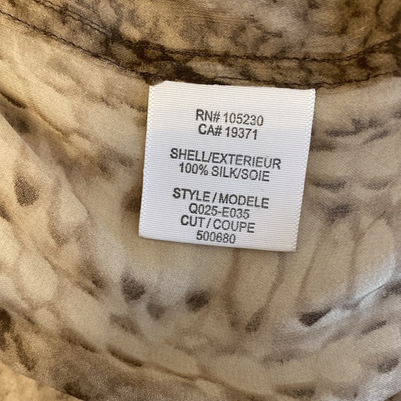 Equipment Sheer Snakeskin Blouse - Picture 5 of 10